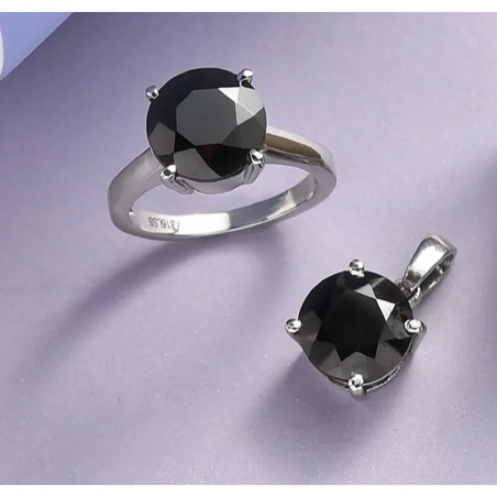Natural Thai Black Spinel Ring & Pendnt